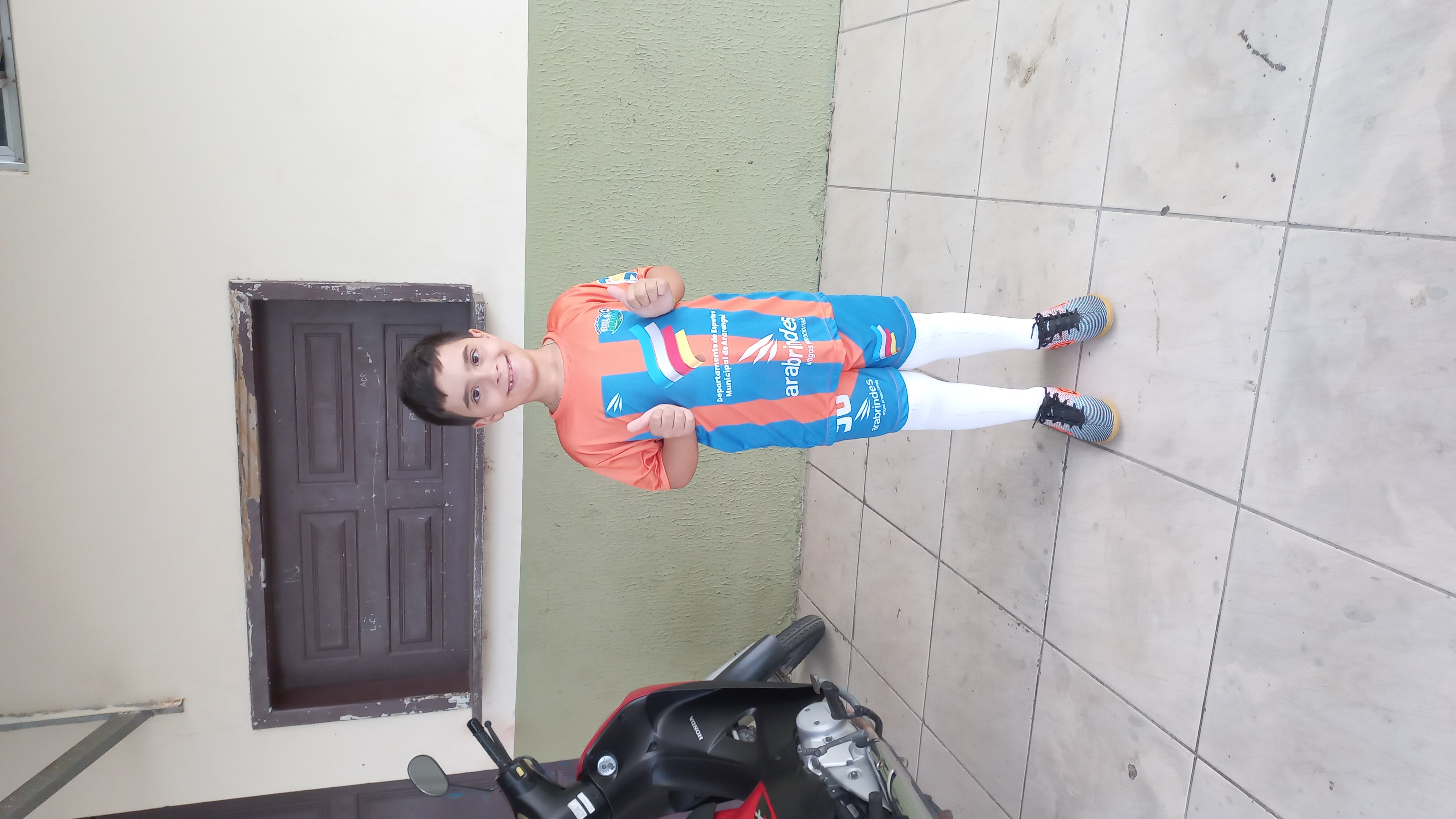 Bola pra Cima